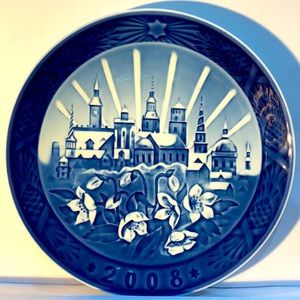 Royal Copenhagen Christmas Plate - 2008.